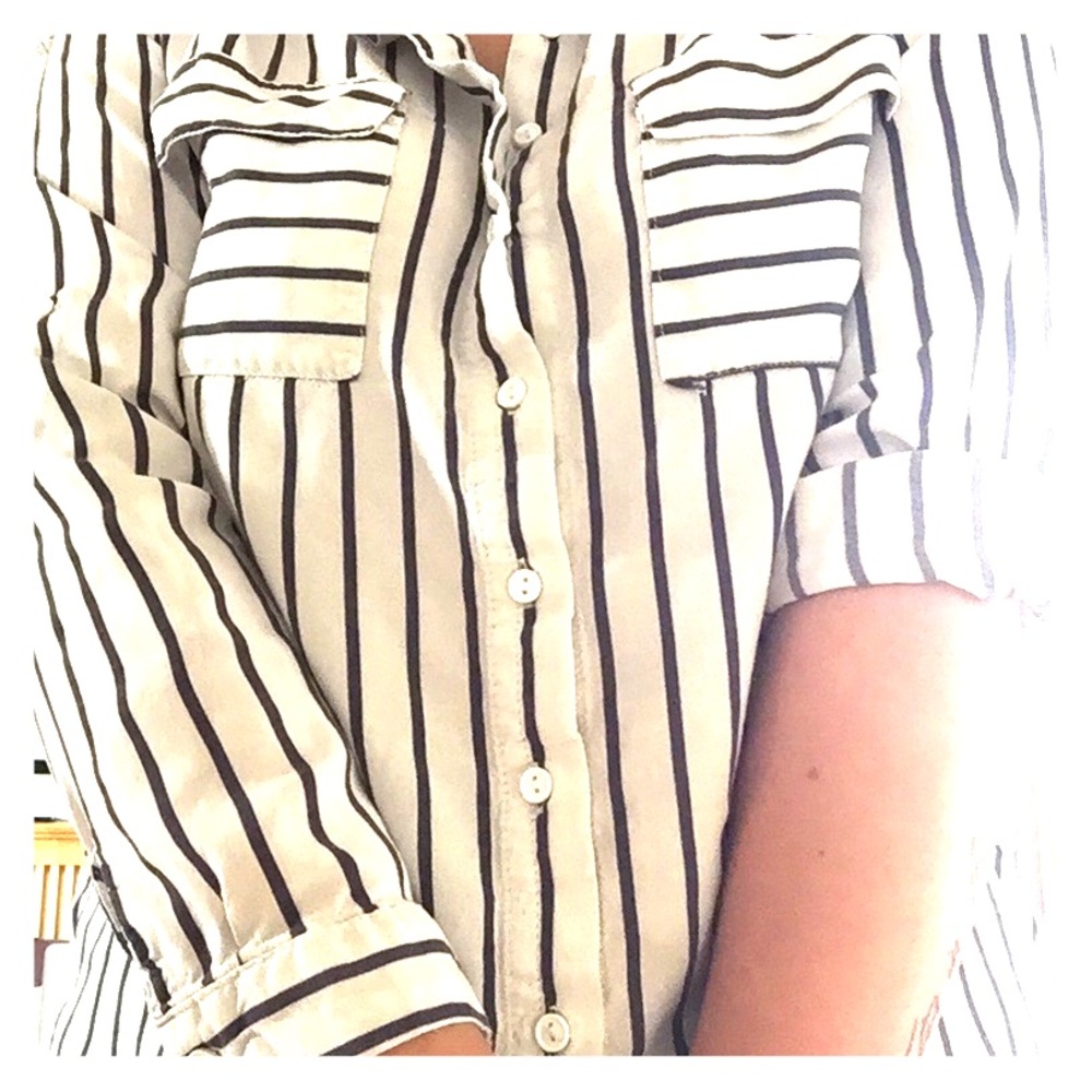 Shirt with stripes